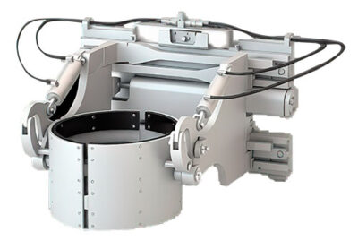 Опрокидыватель бочек купить в Москве. Бочкоопрокидыватель для вилочного погрузчика для разгрузки бочек и их быстрого и удобного опрокидывания. Захват для бочек крепится непосредственно на каретку