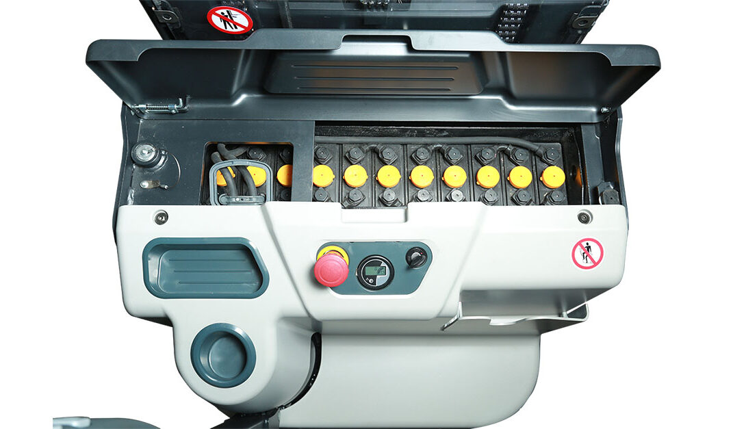 Купить аккумулятор по акции для складской техники - отличная возможность приобрести аккумуляторы для складской техники по специальной акционной цене! Распродажа для самоходных тележек, штабелеров, погрузчиков, ричтраков, поломоечных машин